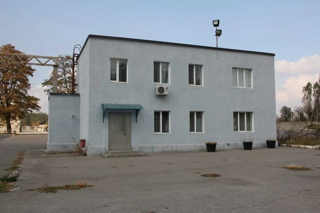 Виробничо-складська база, Обухівка: 14 боксів, діючий орендний бізнес - фото 2