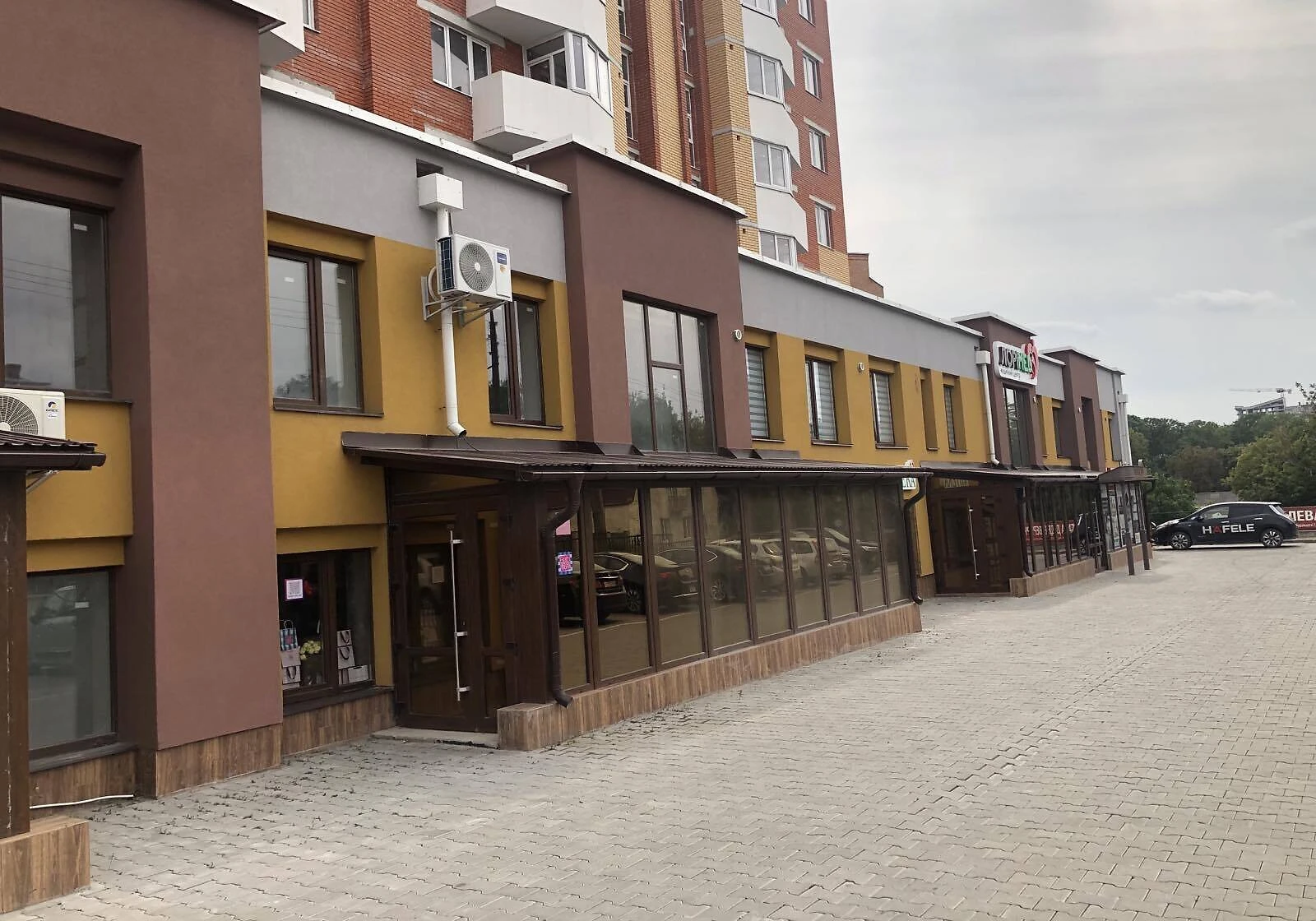 Приміщення, Канада: укриття в будинку, пандус