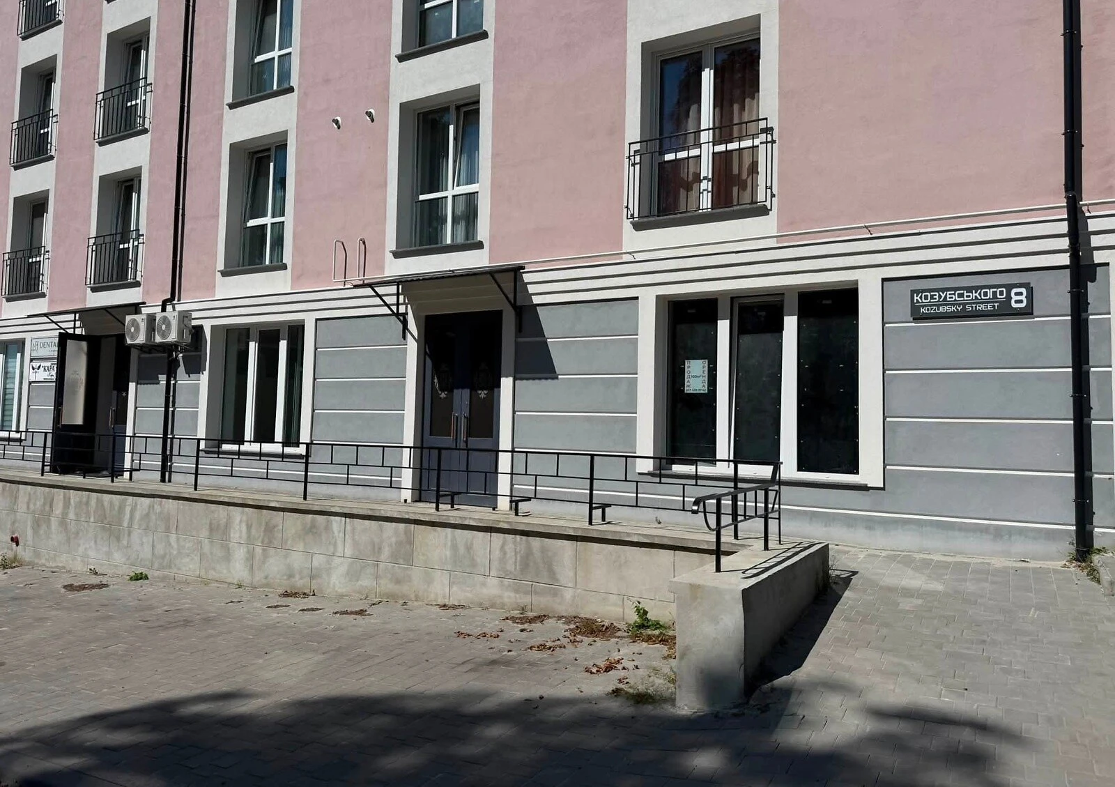 1-кімнатна квартира, Кременець: кухня-студія, душ без сходинок - фото 1