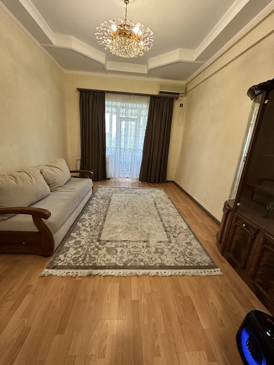 2-кімнатна квартира, Кам’янське: новий ремонт, власне паркомісце, фото 5