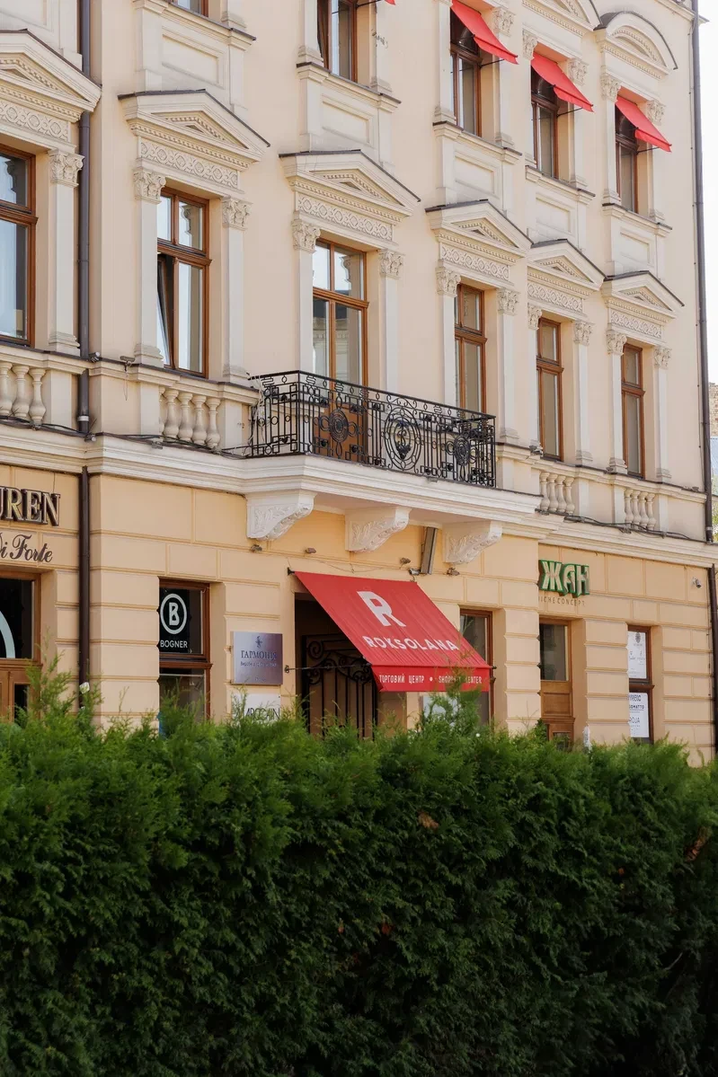 Офіс, Галицький: без вікон, гостьовий паркінг - фото 1