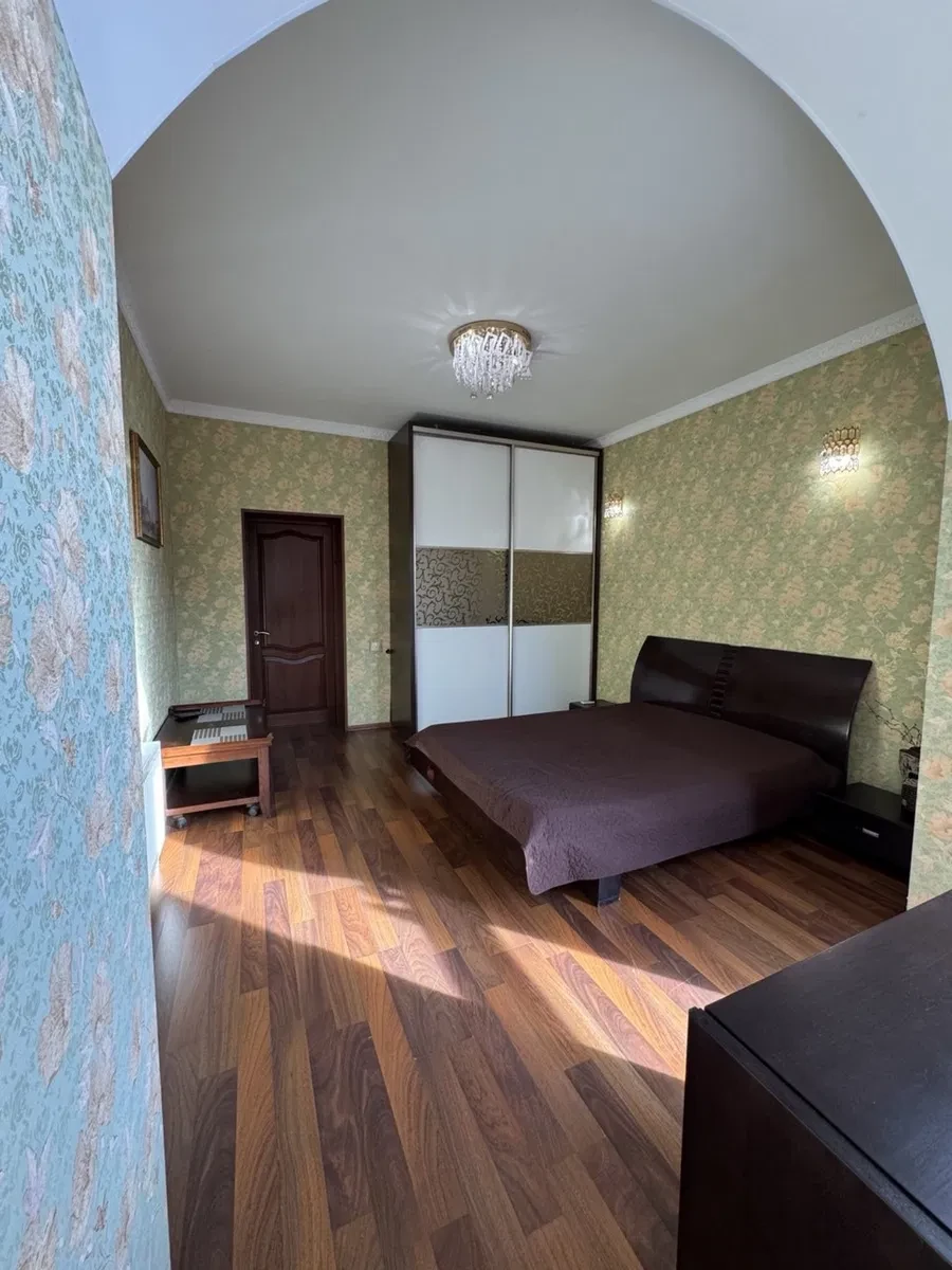 4-кімнатна квартира, Приморський: авторський ремонт, два паркомісця, фото 3