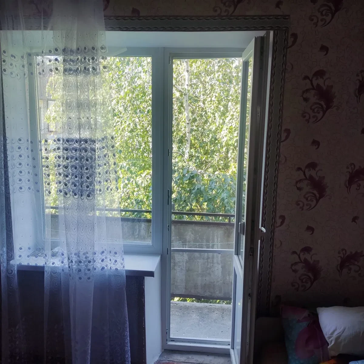 1-кімнатна квартира, Мала Виска: засклена лоджія, бетонований погріб - фото 4