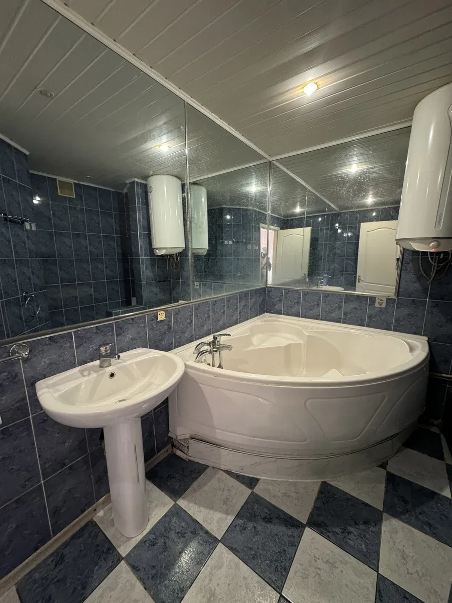 3-кімнатна квартира, Дніпровський: парк поруч, меблі й техніка, фото 5