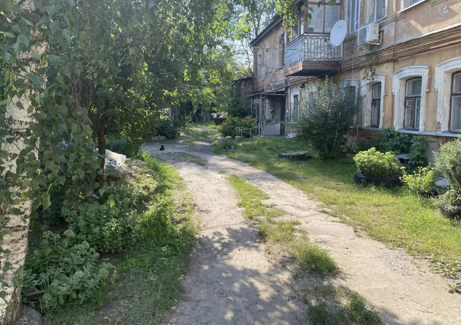 3-кімнатна квартира, Харків: косметичний ремонт, цегляні стіни - фото 2