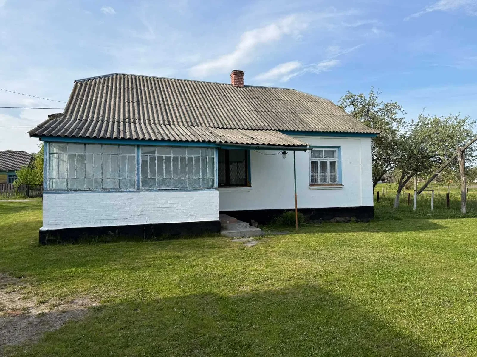Будинок, Головне: гараж, 15 соток, готовий до проживання - фото 1