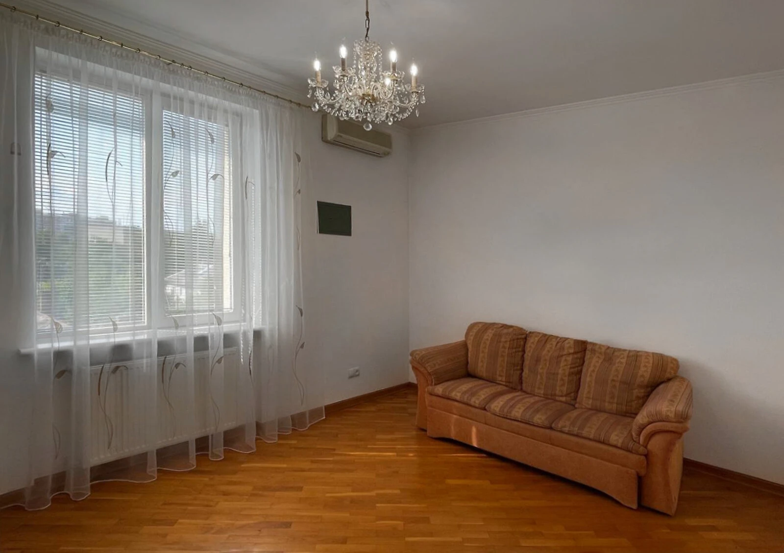 5-кімнатна квартира, Центр: кухня-студія, багаторівнева, паркомісце - фото 2