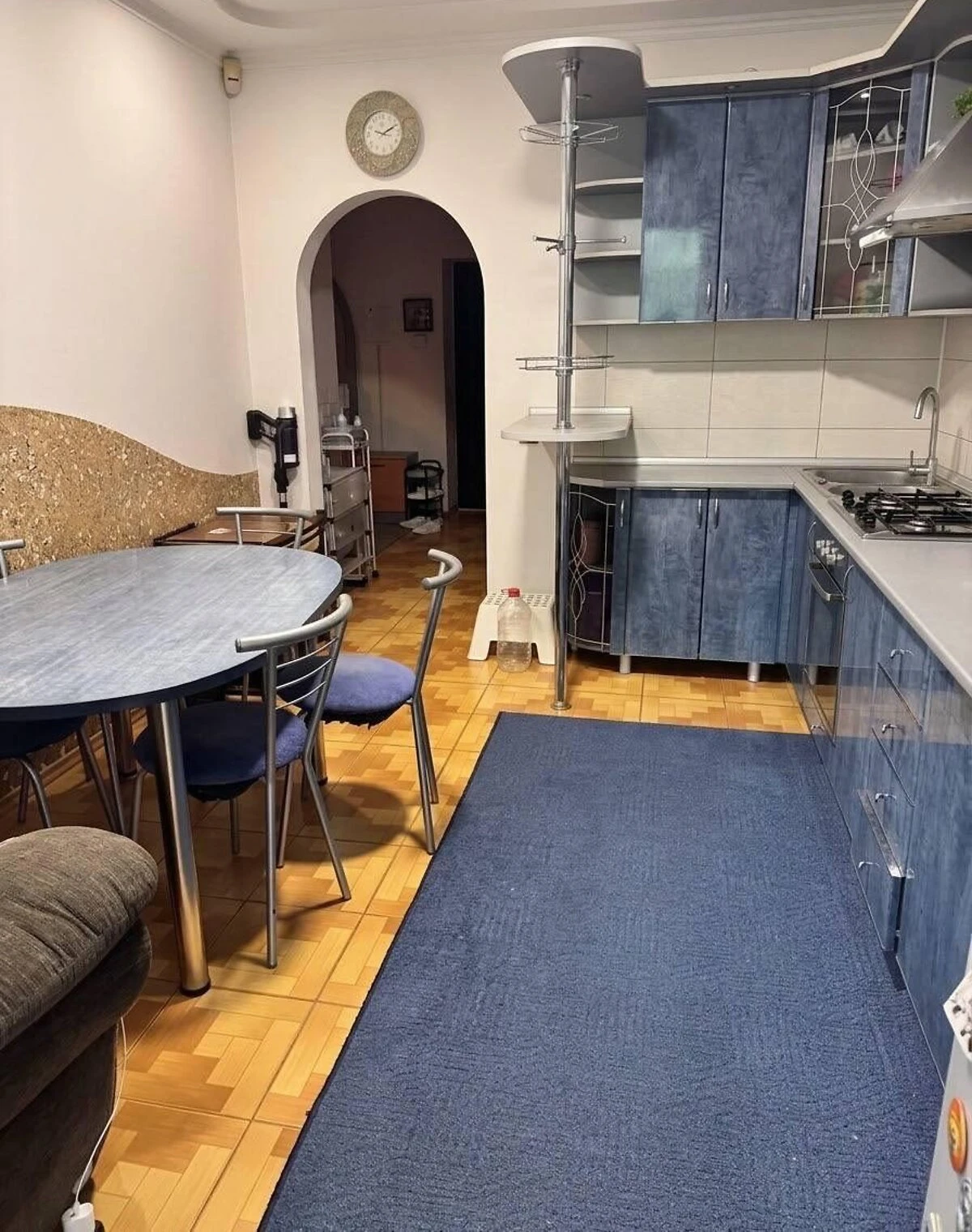 2-кімнатна квартира, 55 мікрорайон: паркомісце, вода без світла - фото 1
