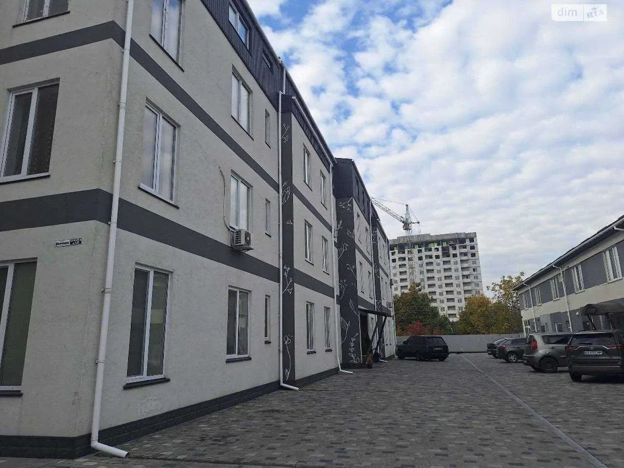 1-комнатная квартира, Борисполь: земельный участок, окна на парк - фото 1