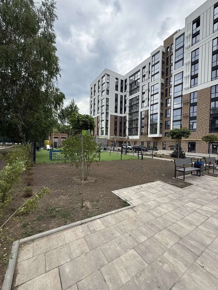 1-кімнатна квартира у ЖК Ренесанс: автономне опалення, стелі 3 м - фото 3