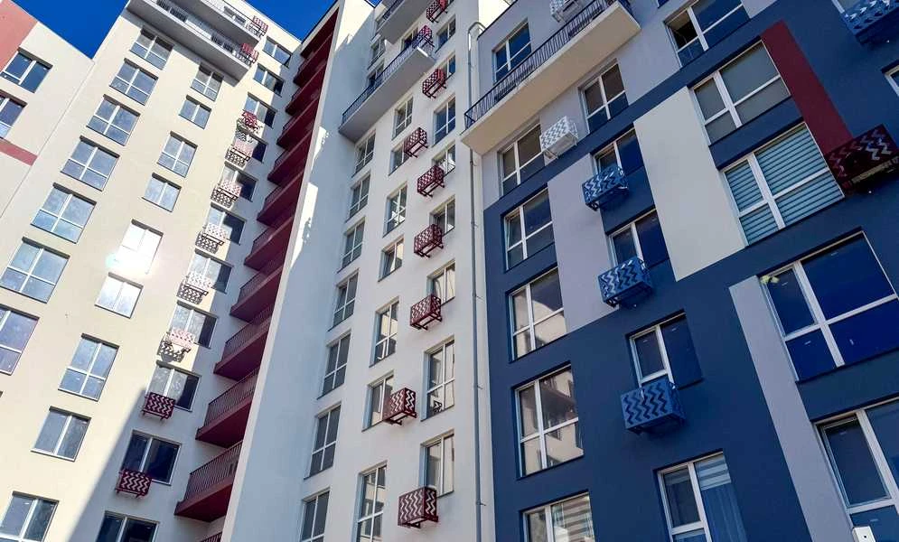 2-кімнатна квартира у ЖК ЗиґЗаґ: новобудова, кухня-студія, на дві сторони - фото 4