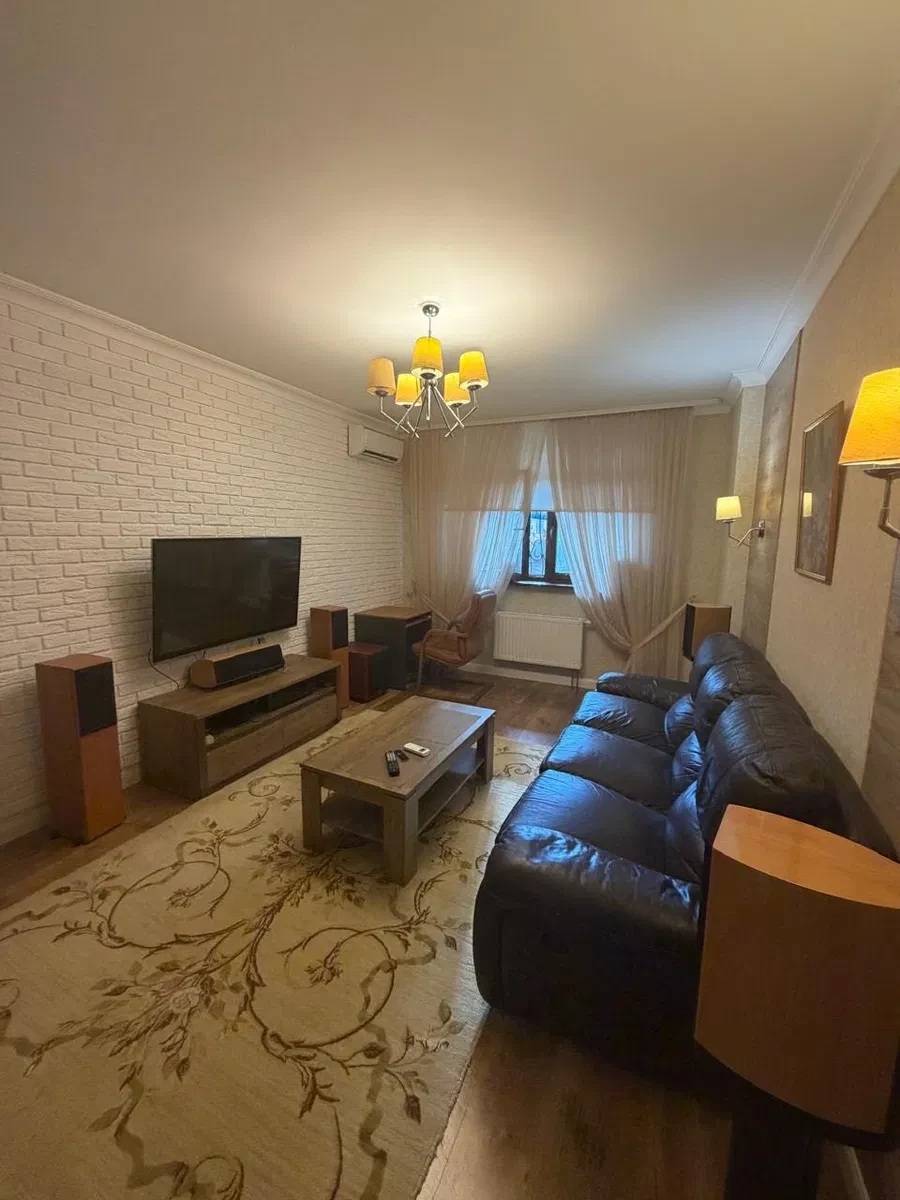 2-кімнатна квартира у ЖК Яскравий: генератор, сонячні панелі - фото 2