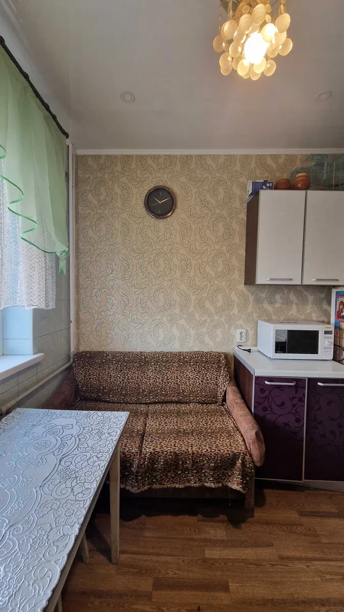 1-кімнатна квартира, Шевченківський: метро пішки, лічильники день/ніч - фото 4