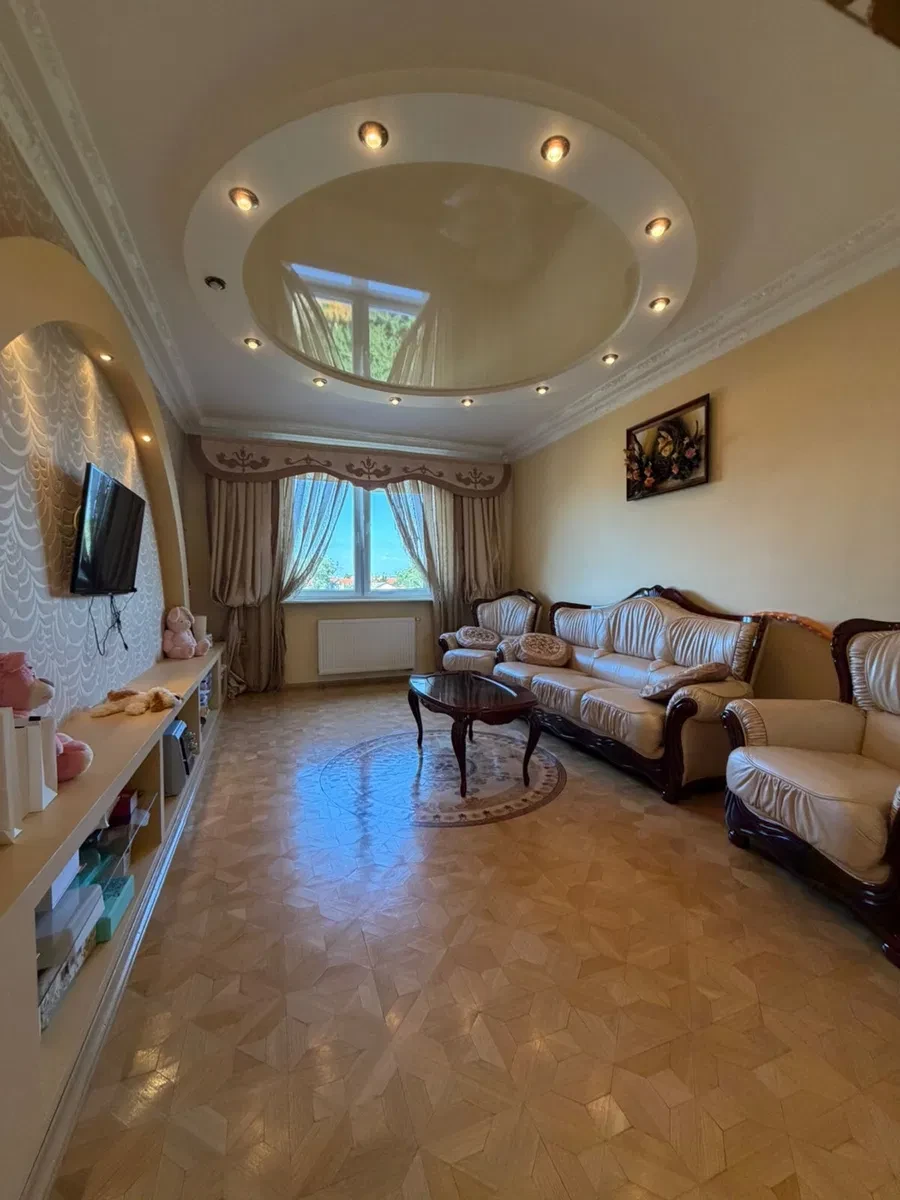 2-кімнатна квартира, Сихівський: паркінг-укриття, газове опалення, фото 3
