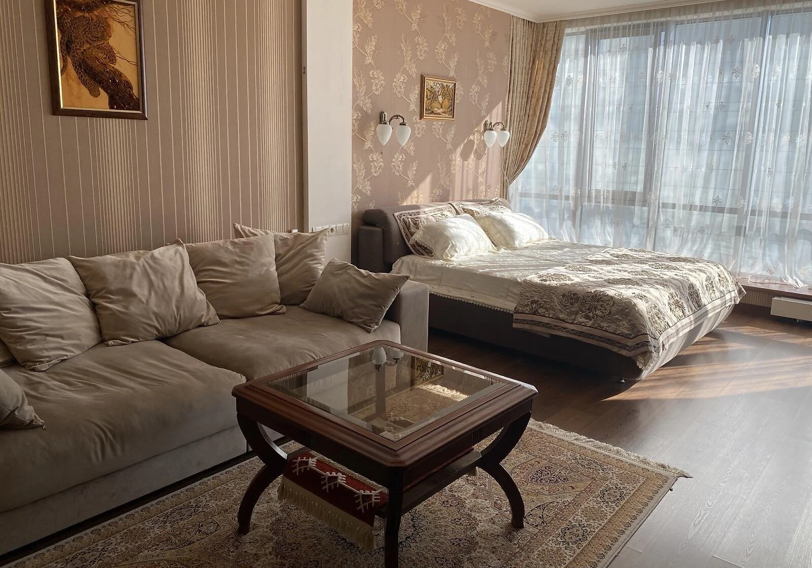 1-кімнатна квартира, Позняки: дизайнерський ремонт, панорамні вікна