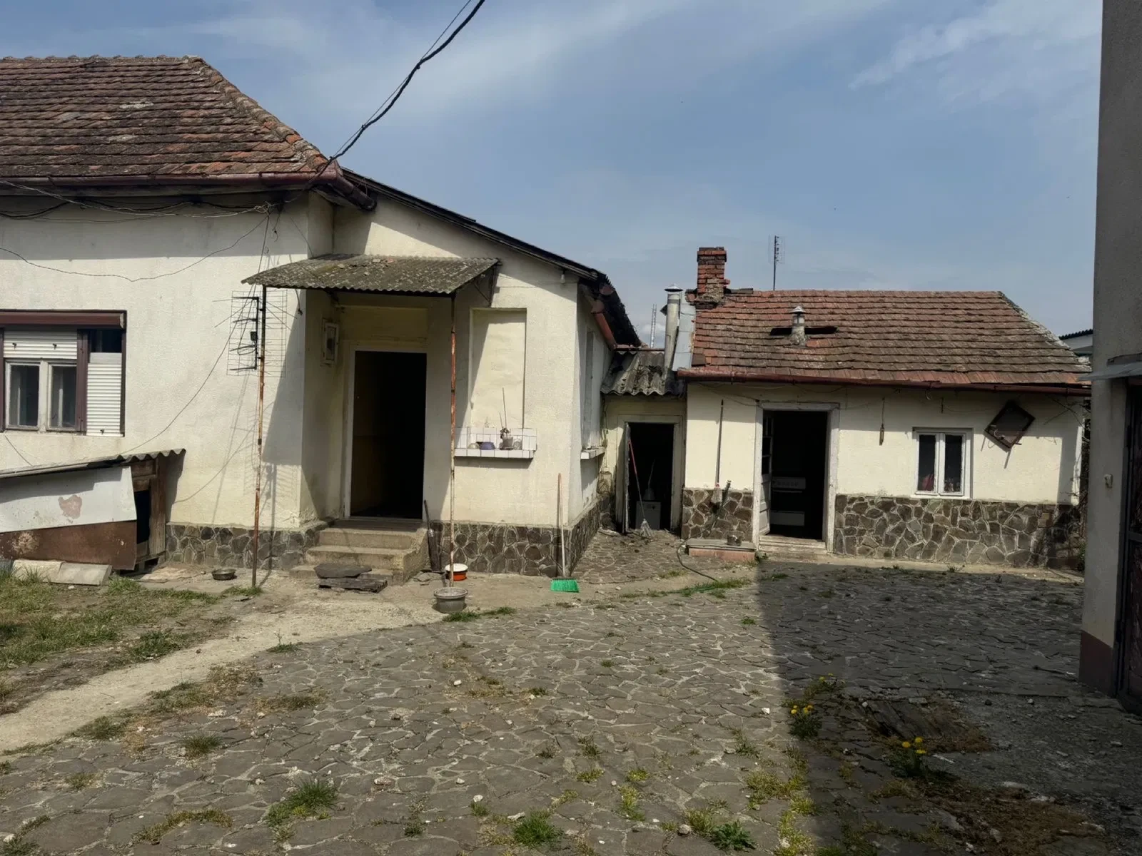 Будинок, Мукачево: 12 соток, приватизована ділянка, 15 хв до центру - фото 4