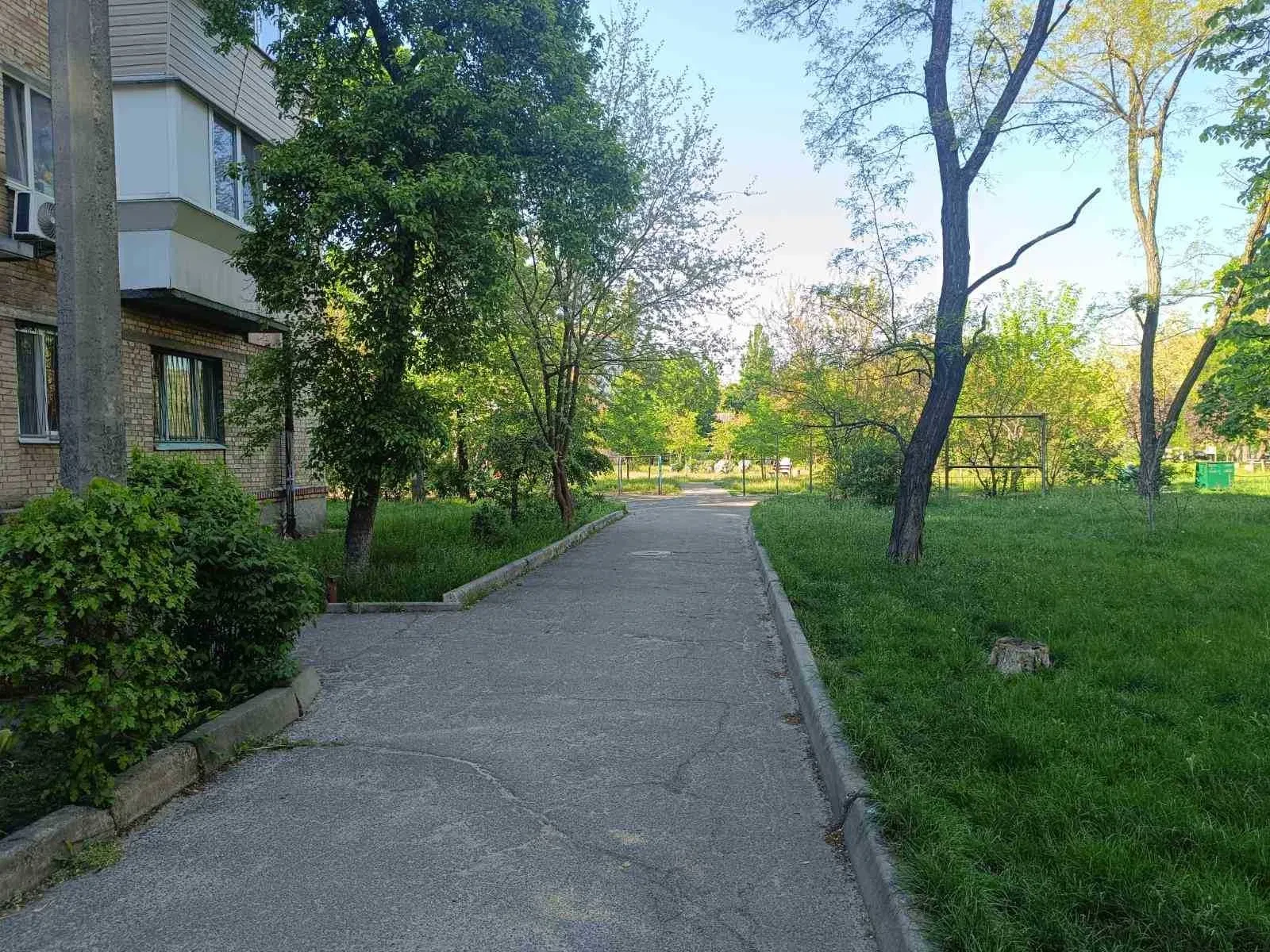 2-комнатная квартира, Дарницкий: тепло и вода без света - фото 2