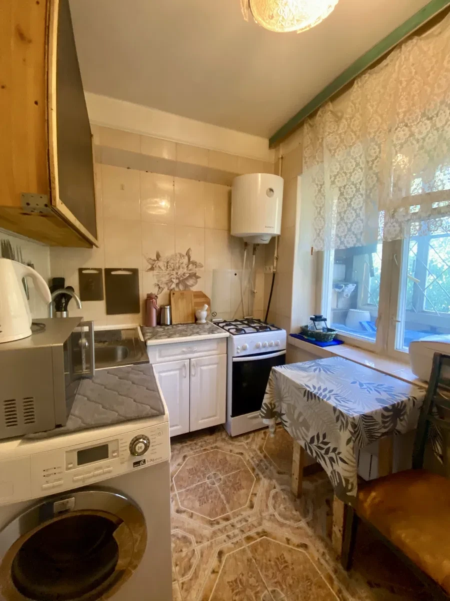 1-кімнатна квартира, Голосіївський: метро Лівобережна за 15 хв - фото 2
