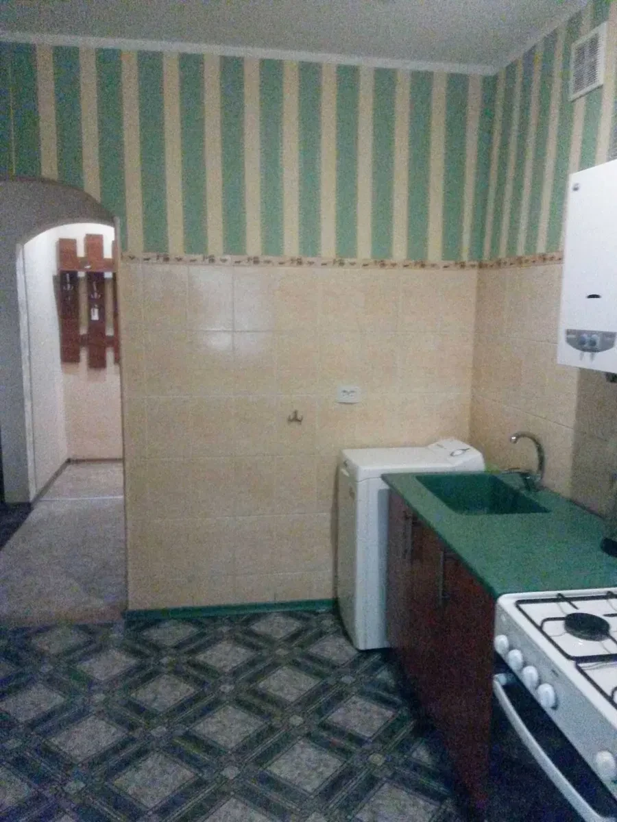 2-кімнатна квартира, Полтава: ремонт 5 років тому, гараж 18 м² - фото 4