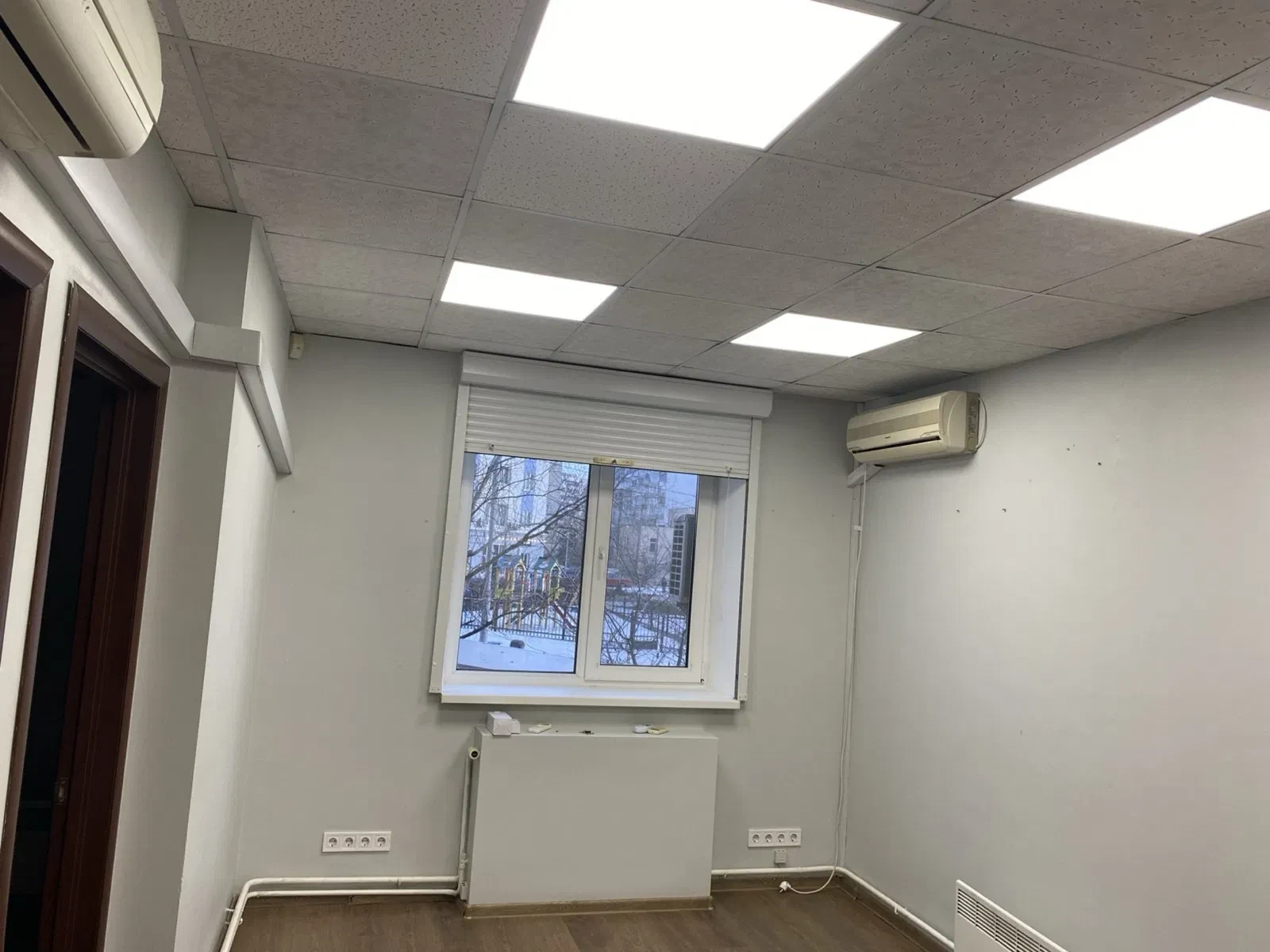 Офіс, Дарницький: 3 кабінети, інтернет без світла, фото 3