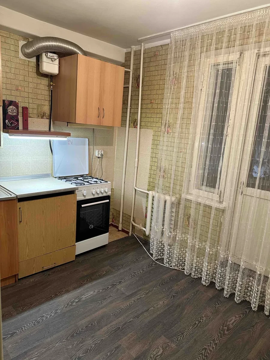 2-кімнатна квартира, Чорноморськ: поруч море, роздільні кімнати