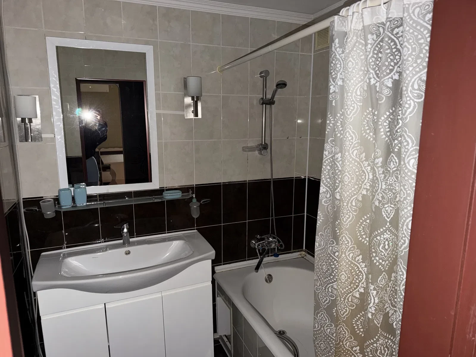 2-кімнатна квартира, Чорноморськ: 5 хвилин до моря, парковка - фото 3