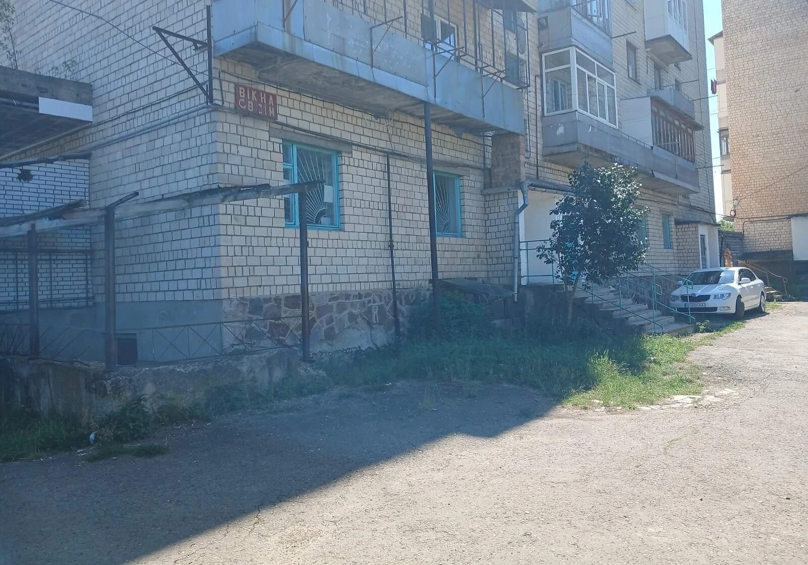 Комерційне приміщення, Берегомет (Вижниця): у житловому будинку - фото 2