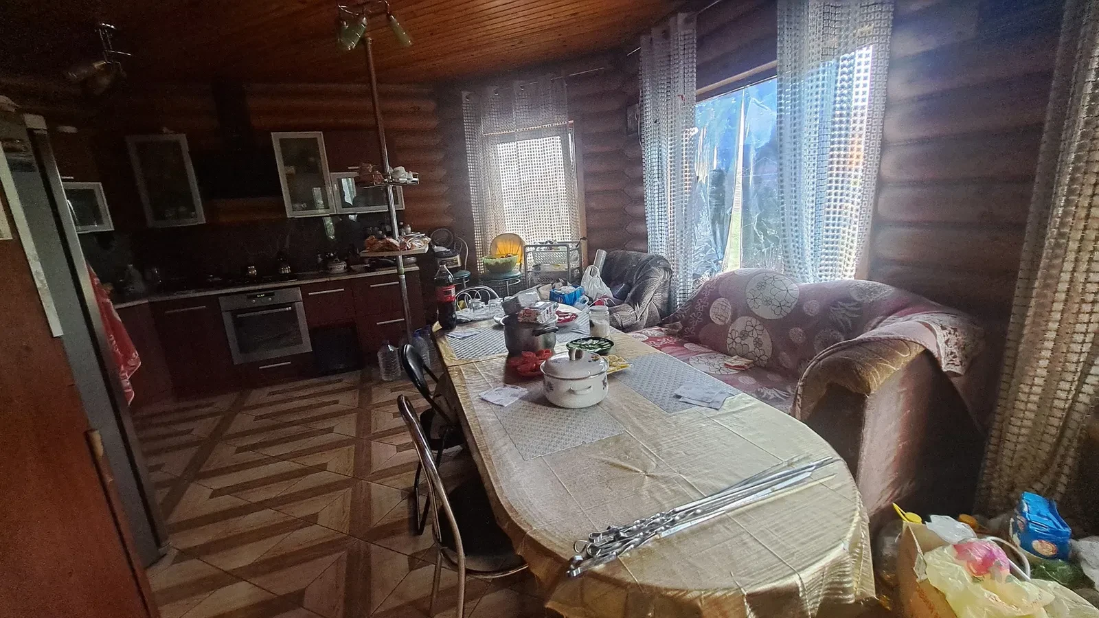 Будинок, Бровари: 3 окремі спальні, парковка на декілька машин - фото 4