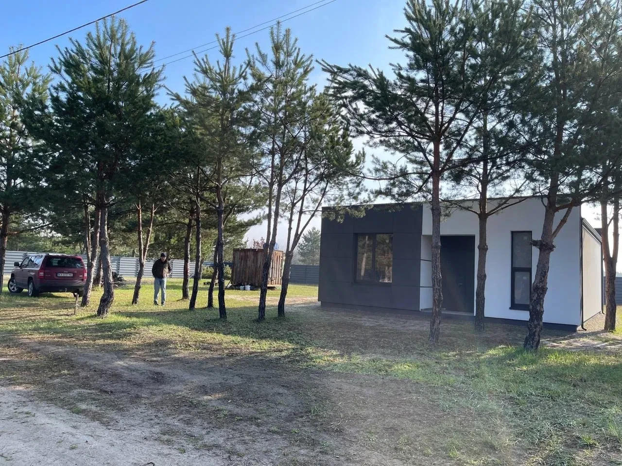 Ділянка 6 соток, Білогородка: трифазна електрика, сосни на ділянці - фото 2