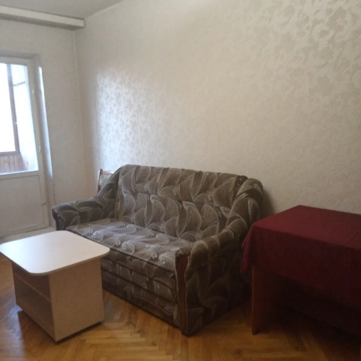 3-кімнатна квартира, Троєщина: косметичний ремонт, два балкони - фото 3