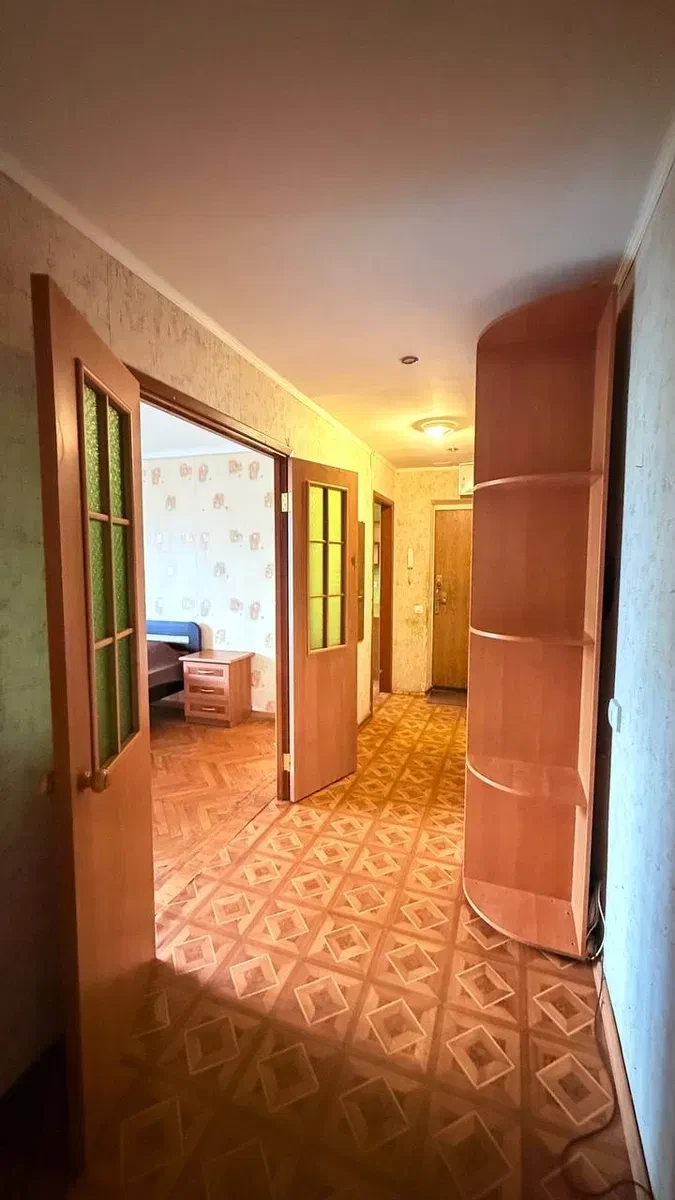 3-кімнатна квартира, Шевченківський: біля метро, не торцева - фото 4
