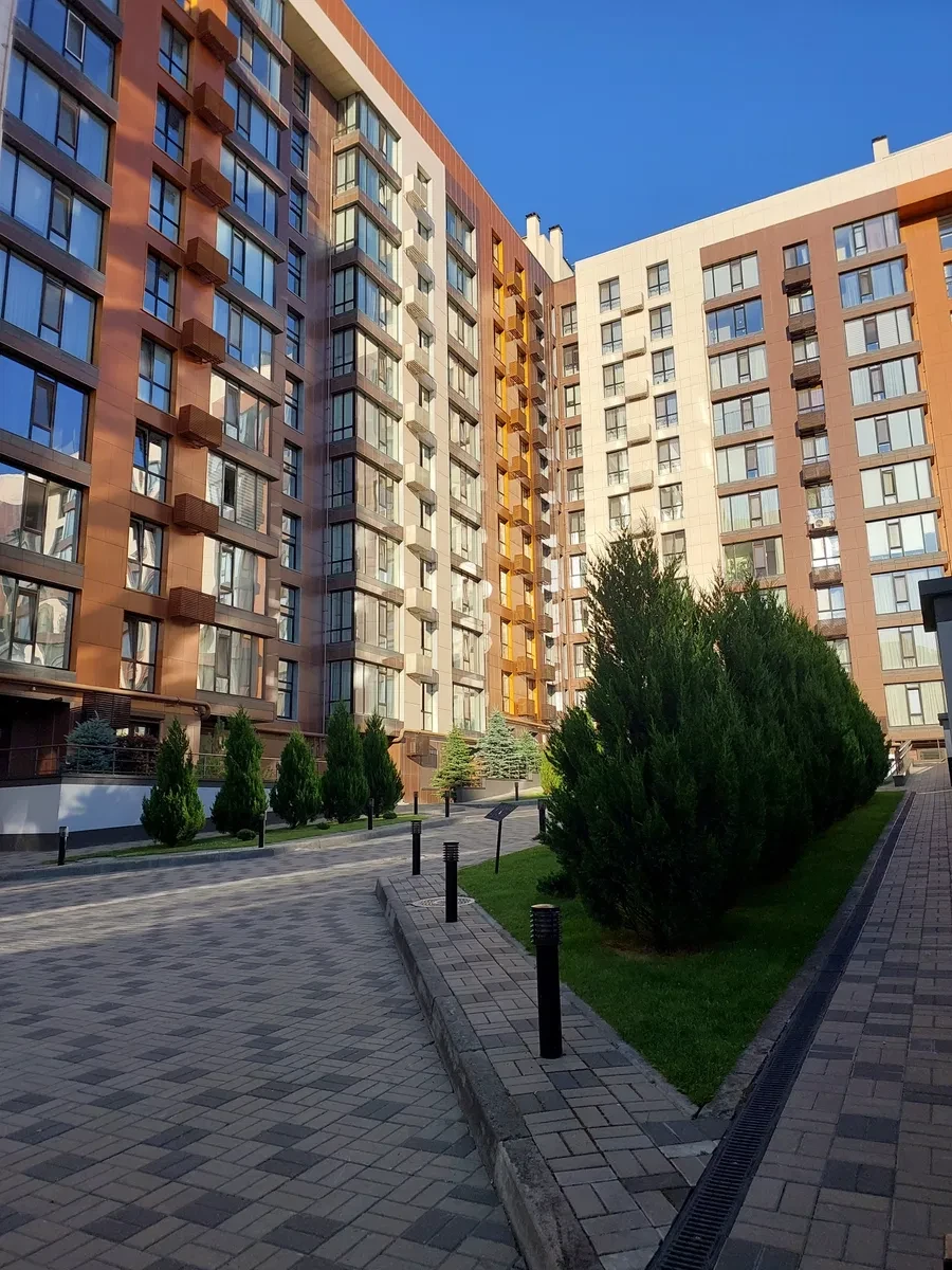 3-кімнатна квартира у ЖК Жуковського: автономне опалення, паркінг