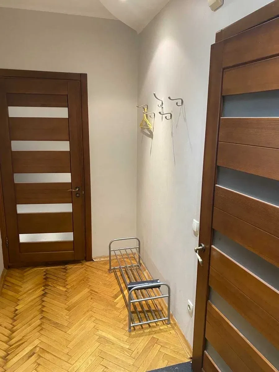 2-кімнатна квартира, Дарницький: метро Харківська 10 хв пішки, кухня-студія - фото 3