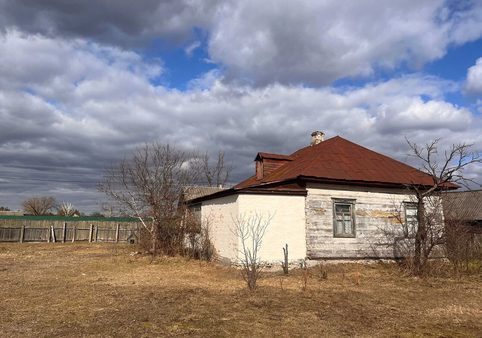 Будинок, Воропаїв: пічне опалення, криниця, літня кухня - фото 2