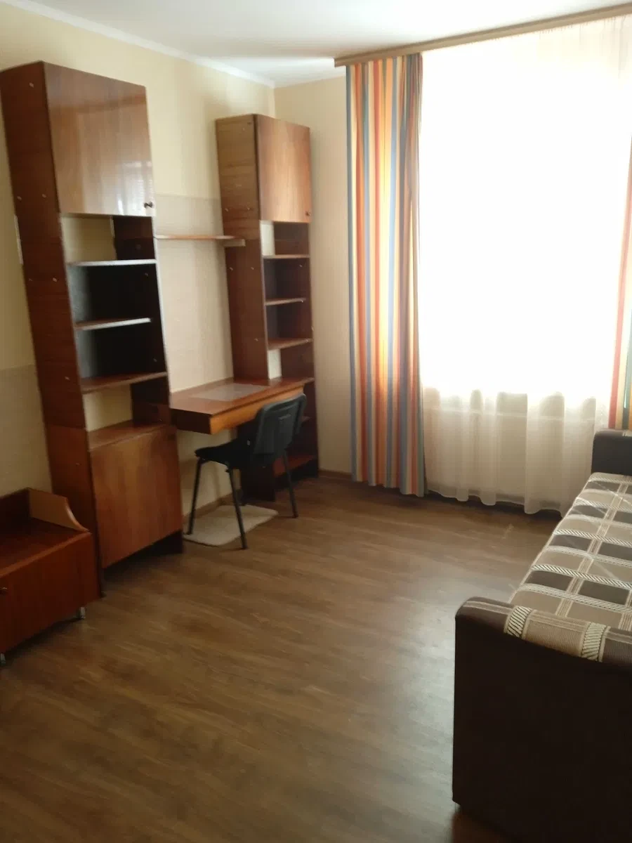 2-кімнатна квартира, Деснянський: перша здача, кухня 12 м², 3 ліфти - фото 1