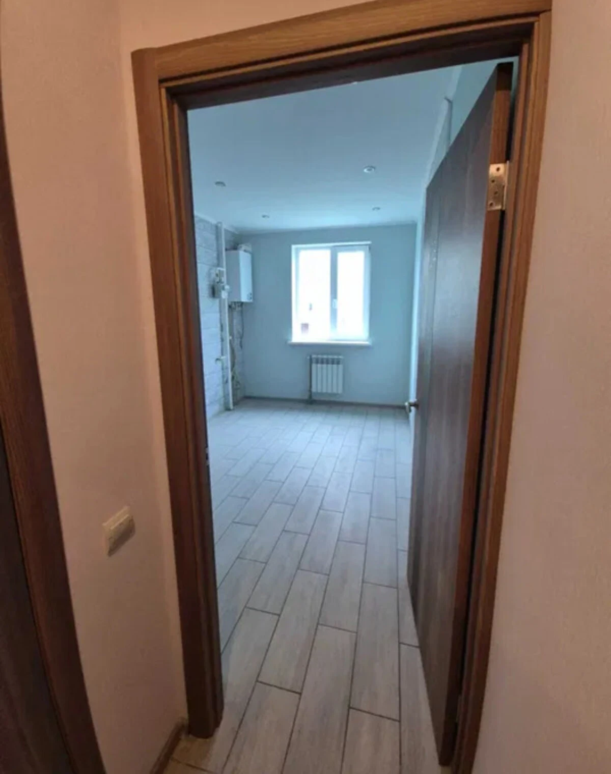 2-кімнатна квартира, Перспективна: газове опалення, охоронна парковка - фото 4
