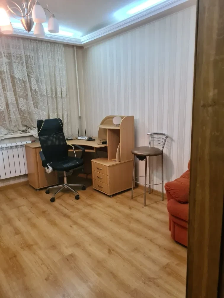 3-комнатная квартира, Киевский: скоростной интернет, мраморный камин, фото 3