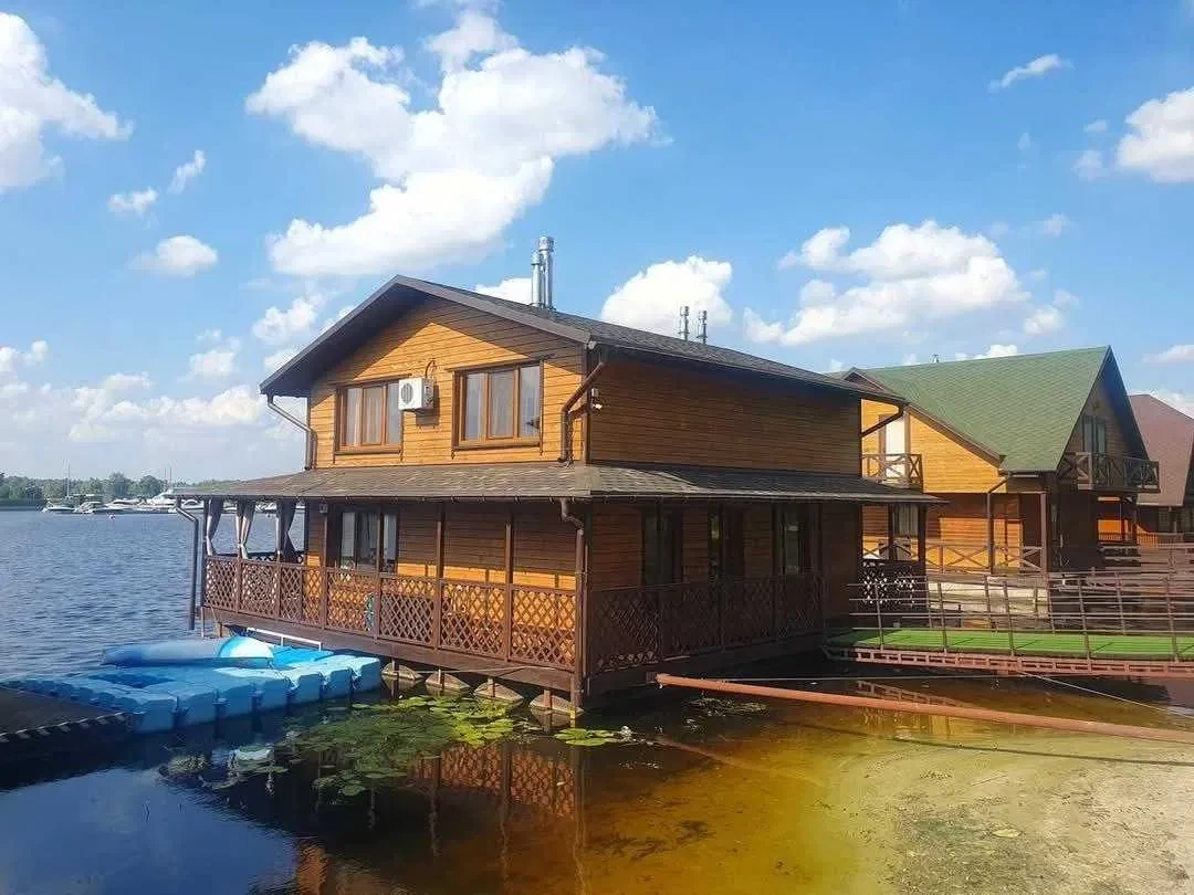Дом в ЖК Золоче: выход к Днепру, резервное питание - фото 1