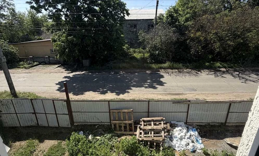Таунхаус, Хаджибейський: підключена вода, власні подвір’я - фото 4