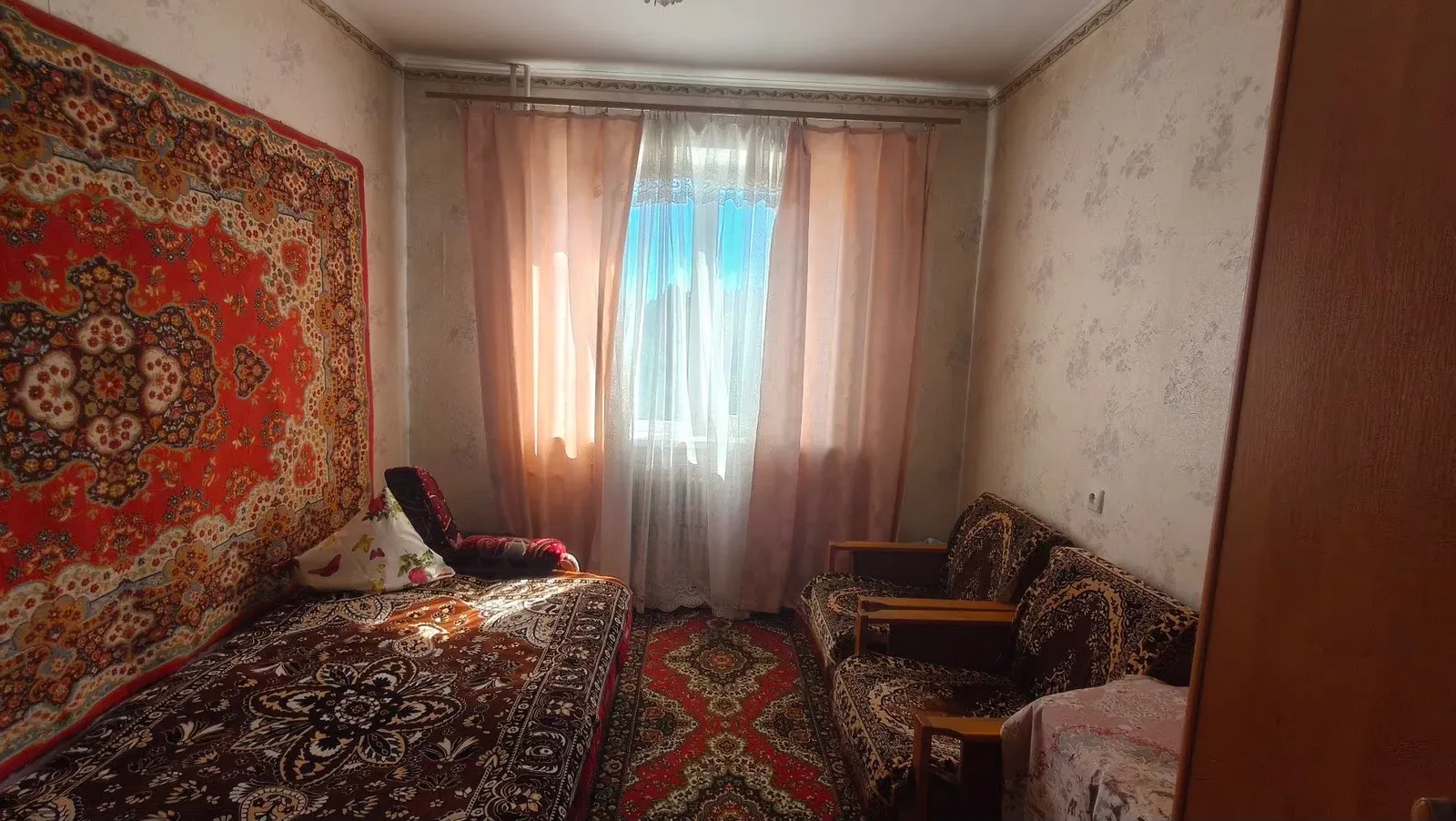 2-комнатная квартира, Сумы: отдельные комнаты, вид на сумское море, фото 5