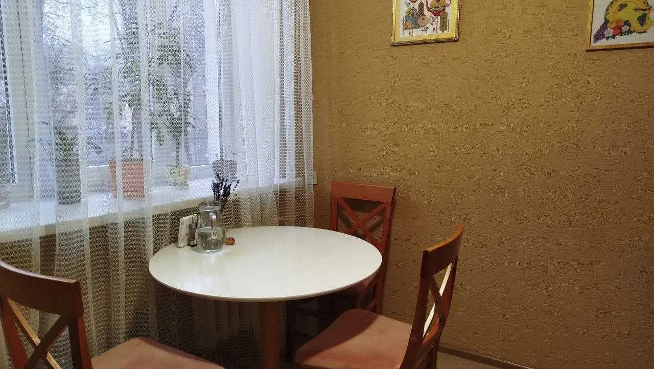 2-кімнатна квартира, Шевченківський: торг, метро Лук'янівська 10 хв, фото 2