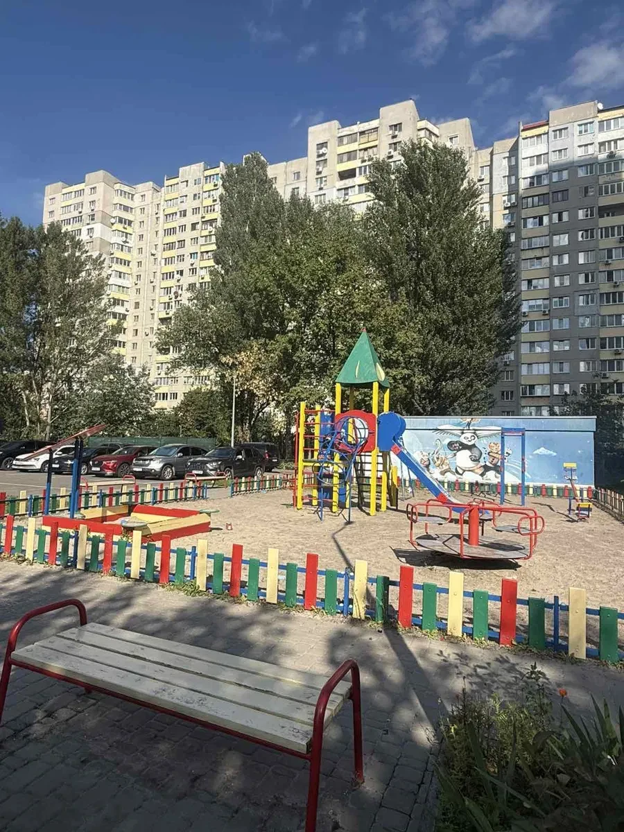 1-кімнатна квартира у ЖК Столичні Каштани: генератор, метро Святошин 15 хв, фото 3