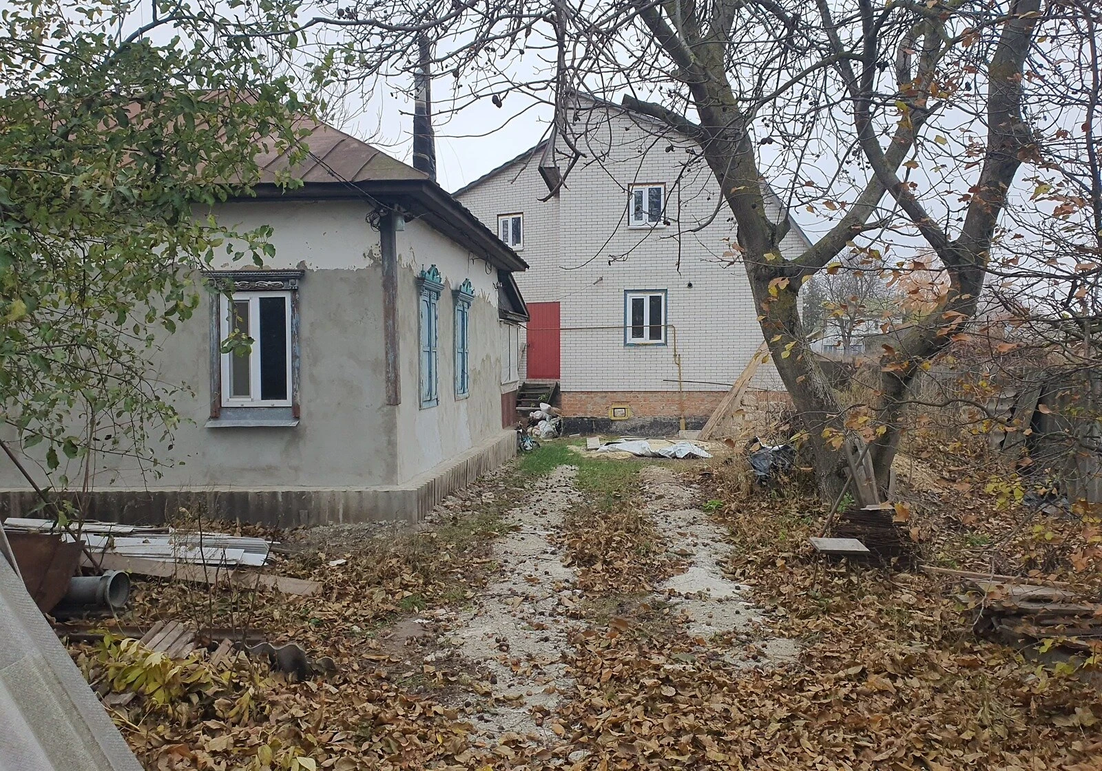 Будинок, Носівка: мансарда, тераса, гараж