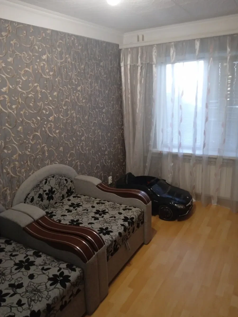 2-кімнатна квартира, Комунарський: меблі, гарний стан - фото 3