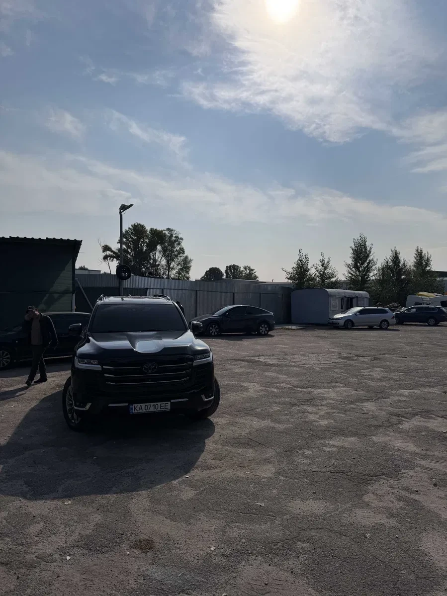 Майданчик, Черкаси: для легкових і вантажних авто, РВС на 132 куби - фото 1