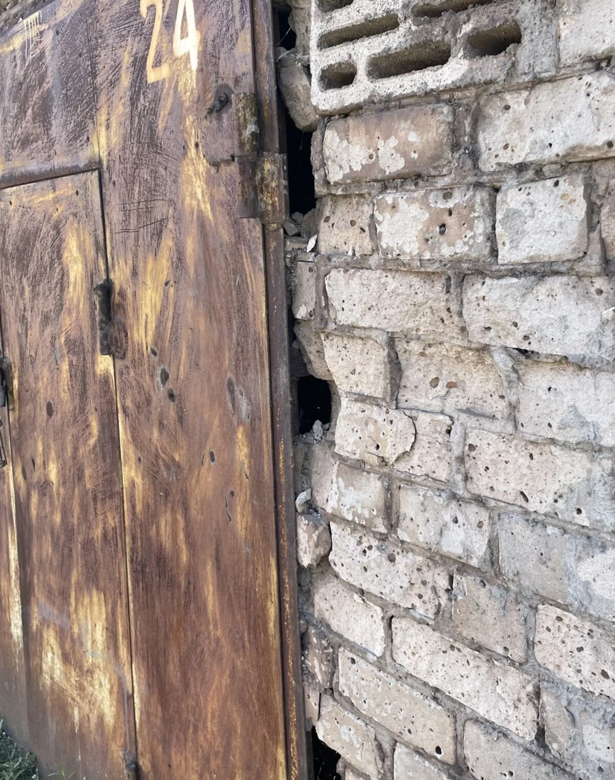 4-кімнатна квартира, Тернівський: вода й опалення без світла, торг - фото 3