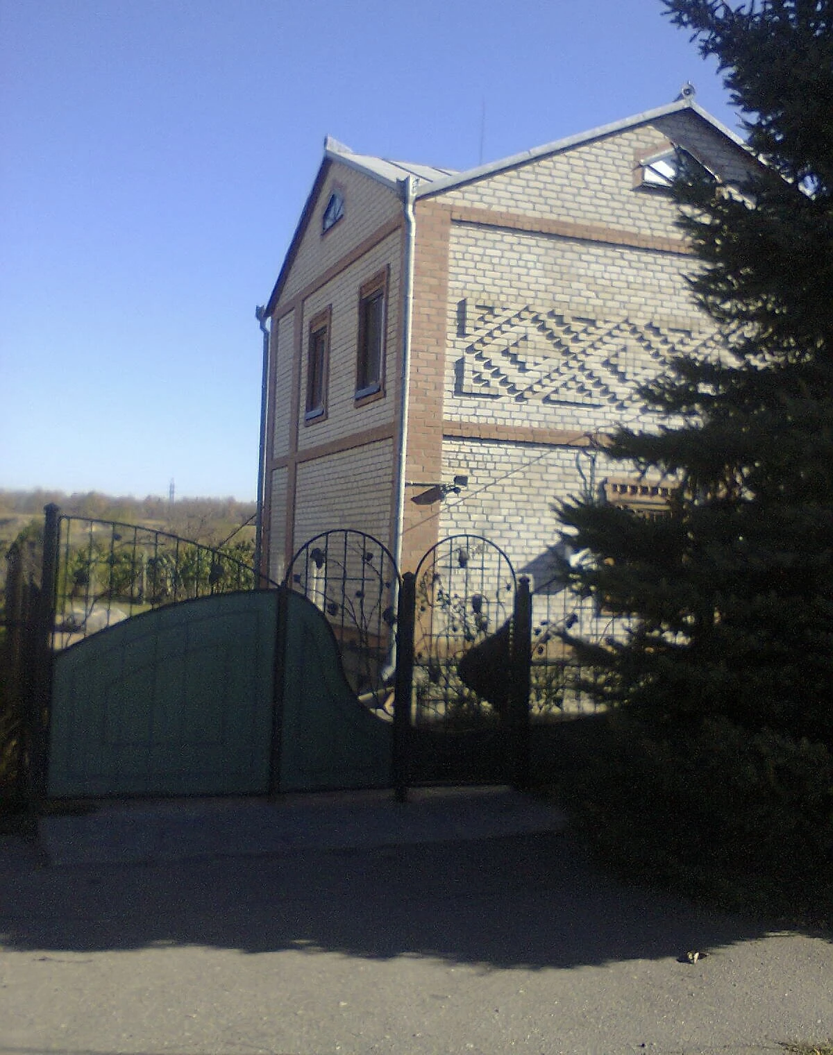 Будинок, Богданівка (Петрове): веранда, бесідка, сад - фото 4