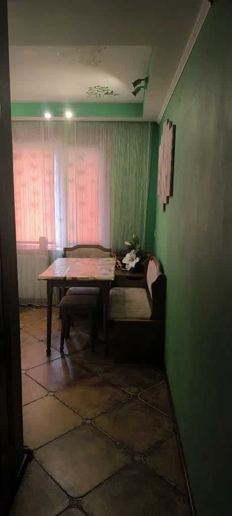 2-кімнатна квартира, Солом'янський: авторський ремонт, меблі й техніка - фото 3