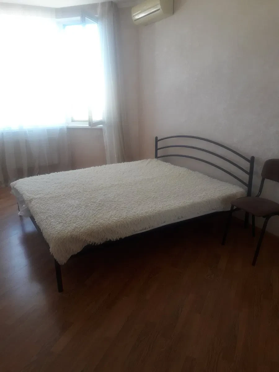 2-кімнатна квартира, Київський: євроремонт, роздільні кімнати, без тварин - фото 3
