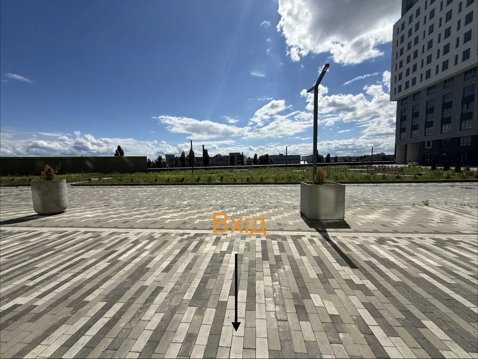 Приміщення у ЖК Olympic Park: окремий вхід, фасадне - фото 4